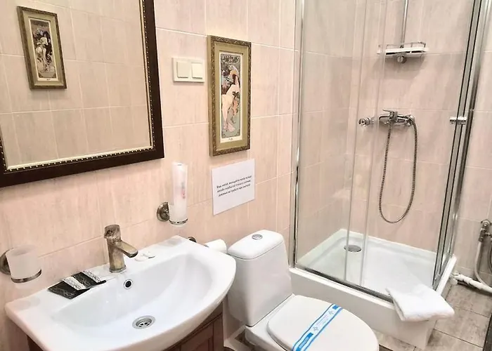 на італійській, центр одеси, 100м до дерибасівської