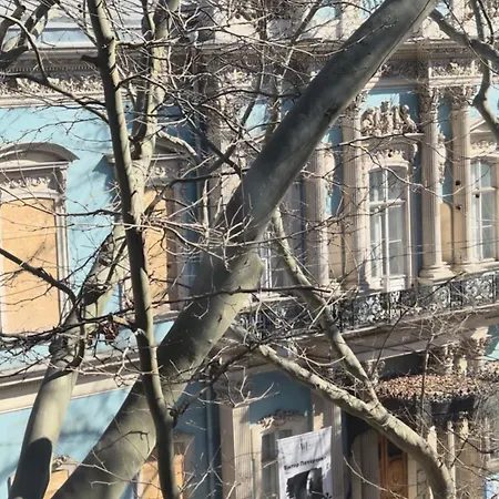 на італійській, центр одеси, 100м до дерибасівської Apartman